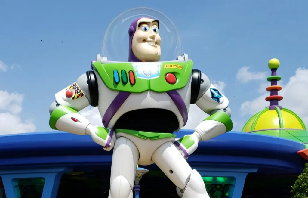 should families choose disney world or epic universe in